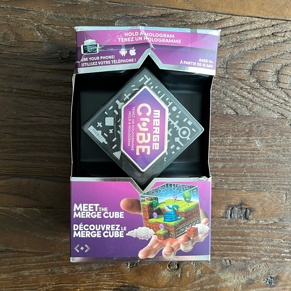 Merge Cube Holograms in Your Hand Virtual Game For IOS Android Tablet ARC-01